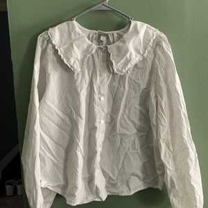 Casual and fresh white and grey strip blouse